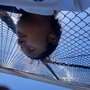 Meet your Posher, Ani